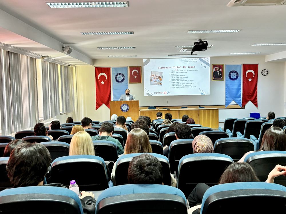 Mustafa Cihan, Gazi Üniversitesi Öğrencileriyle Tecrübelerini Paylaştı - 4
